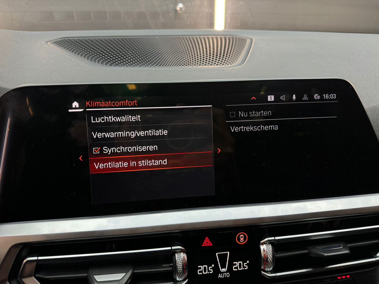 BMW 3 Serie 318i High Executive M Sport Keyles|Sfeer|H/K|NAP