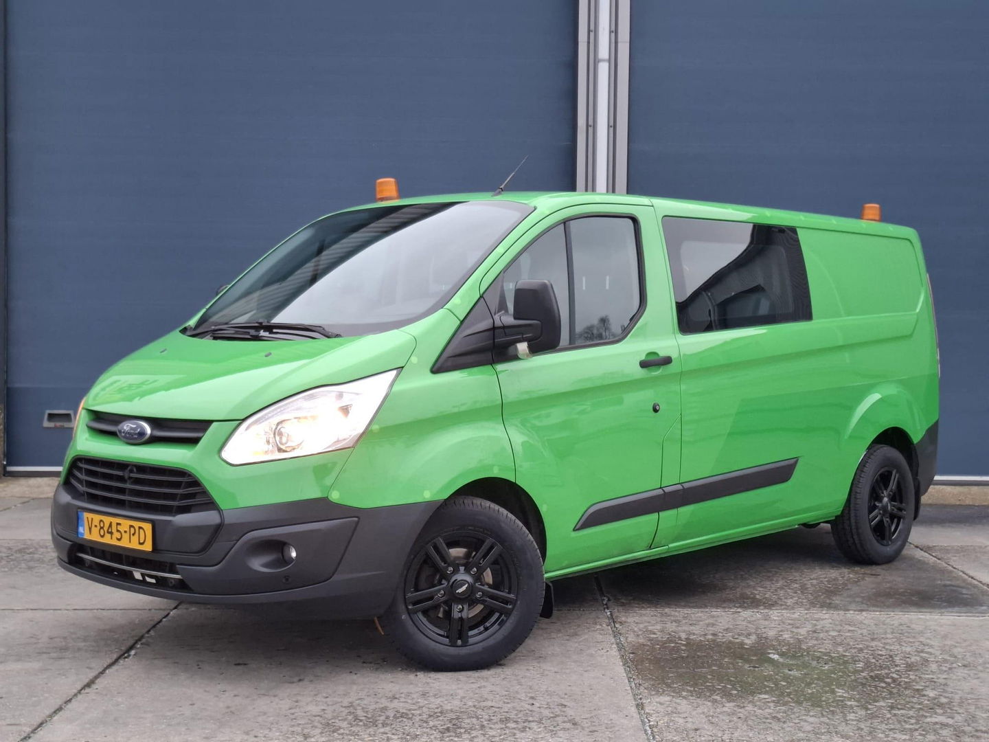 Ford Transit Custom 290 2.0 TDCI L2H1 Trend DC DUBBEL CABINE / AIRCO / CRUISE CONTROLE / CAMERA