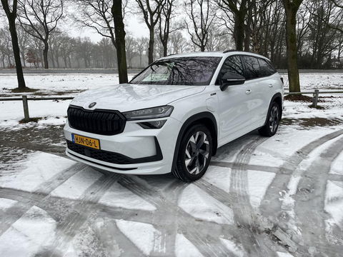 Škoda Kodiaq 1.5 TSI PHEV Sportline Business | PANO | TREKHAAK | LIGHT & VIEW