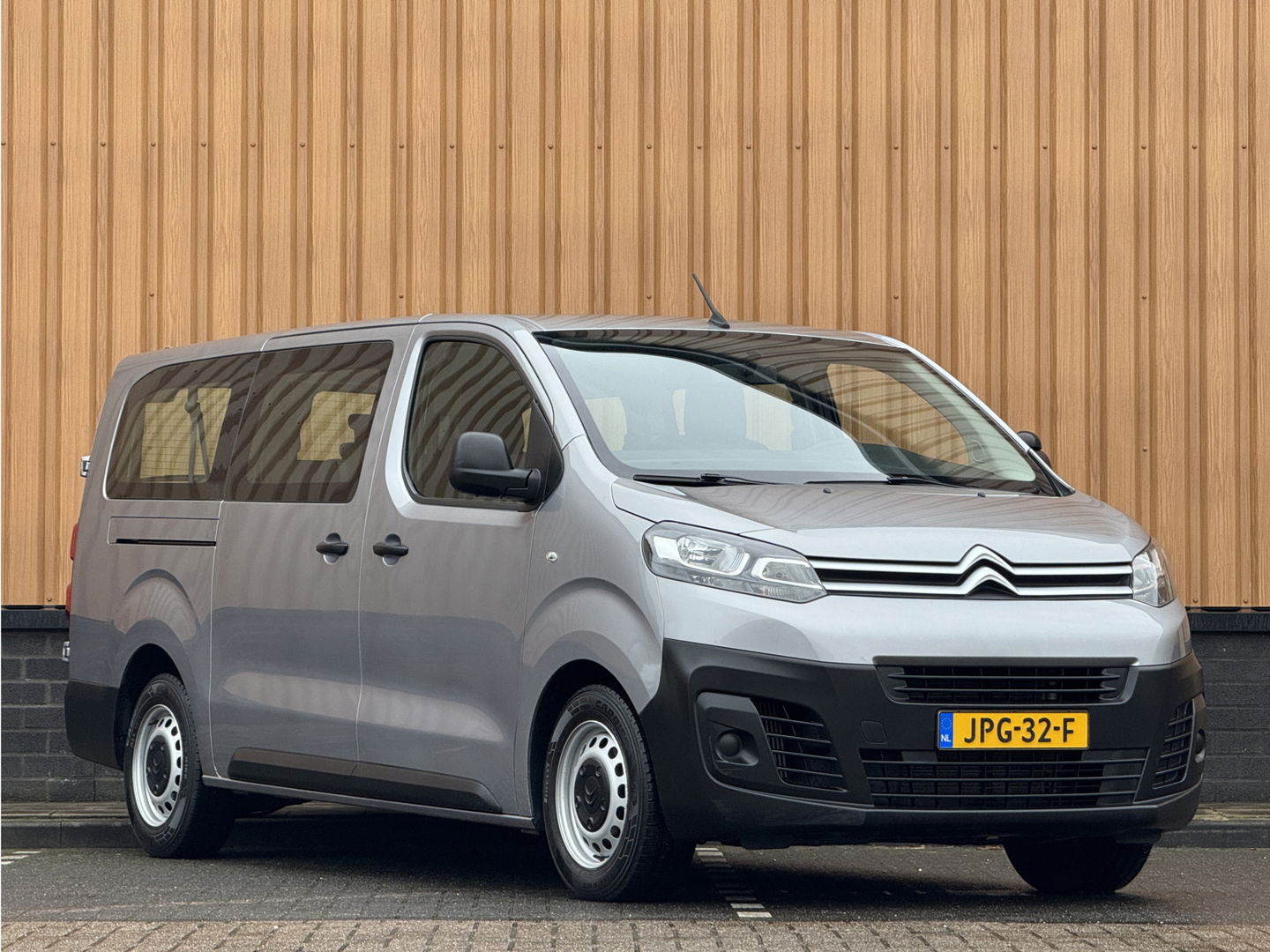 Citroën Jumpy 1.5 BlueHDi 120 XL S&S | 8 Persoons | Apple Carplay | Android Auto | Navigatie | Airconditioning | Cruise Control | Isofix | Multifunctioneel Stuurwiel |