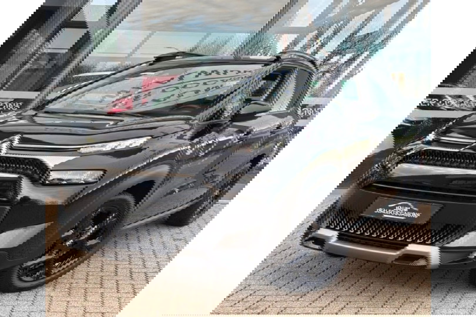 Citroën C3 Aircross 1.2 PT S&S SHINE AUTOMAAT NAVI PDC-CAMERA CRUISECONTROL.