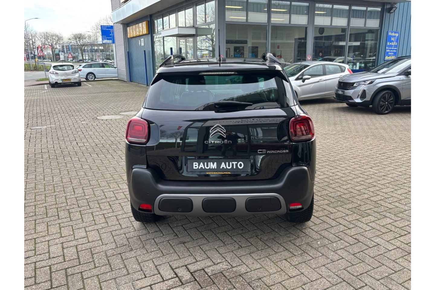 Citroën C3 Aircross 1.2 PT S&S SHINE AUTOMAAT NAVI PDC-CAMERA CRUISECONTROL.