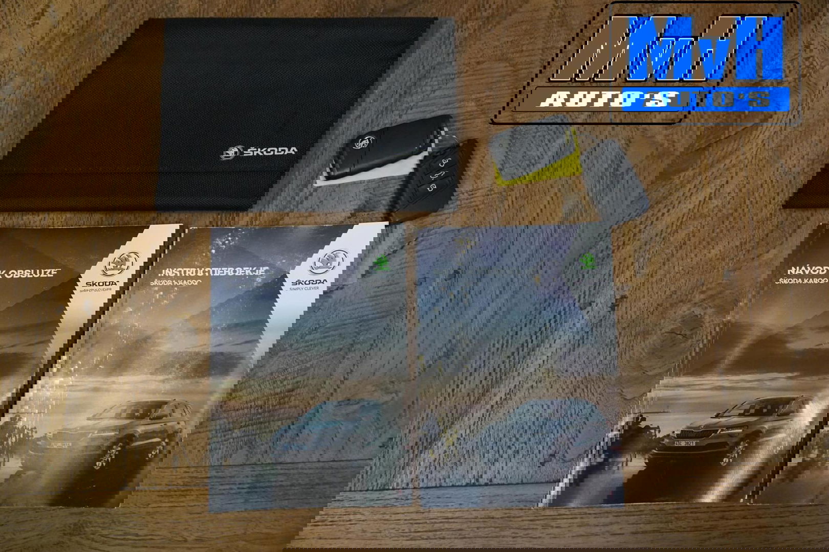 Škoda Karoq 1.5 TSI ACT Sportline Business | LUXE | CAMERA |TREKH | LED