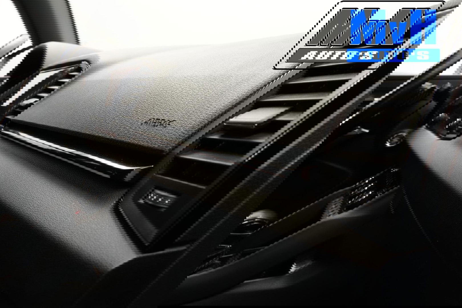 Škoda Karoq 1.5 TSI ACT Sportline Business | LUXE | CAMERA |TREKH | LED