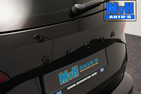 Škoda Karoq 1.5 TSI ACT Sportline Business | LUXE | CAMERA |TREKH | LED