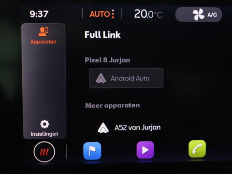 SEAT Leon 1.5 TSI FR Launch Edition | Trekhaak | Adaptive cruise | Sfeerverlichting | Carplay | Navigatie | Full LED | 18'' | Parkeerhulp | Climate control | Sportstoelen | Bluetooth