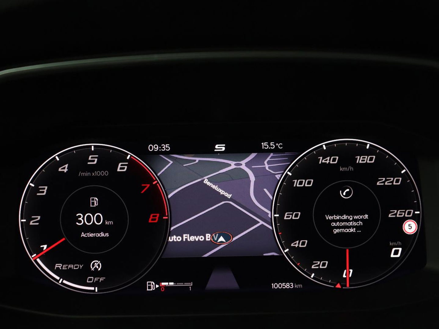 SEAT Leon 1.5 TSI FR Launch Edition | Trekhaak | Adaptive cruise | Sfeerverlichting | Carplay | Navigatie | Full LED | 18'' | Parkeerhulp | Climate control | Sportstoelen | Bluetooth