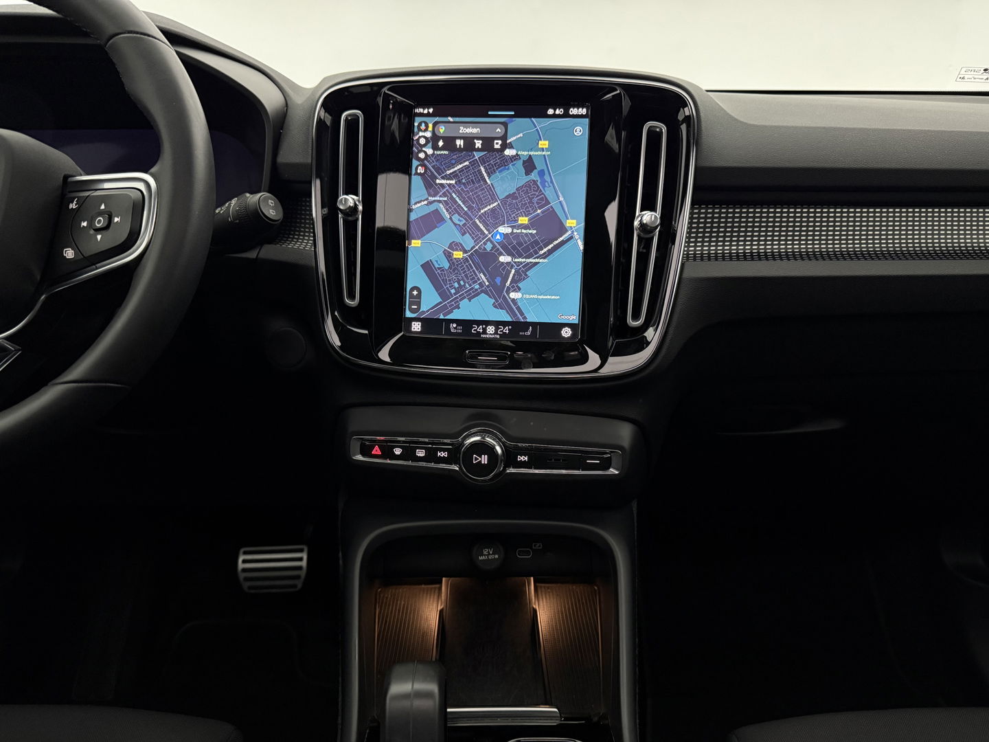 Volvo XC40 Recharge Pure Electric 69 kWh | SOH 94% | Snelladen | H/K | Pano | Memory | 360° | Virtual | Stoel/Stuur verw. | Trekh. | Adap. Cruise | Carplay | NAP