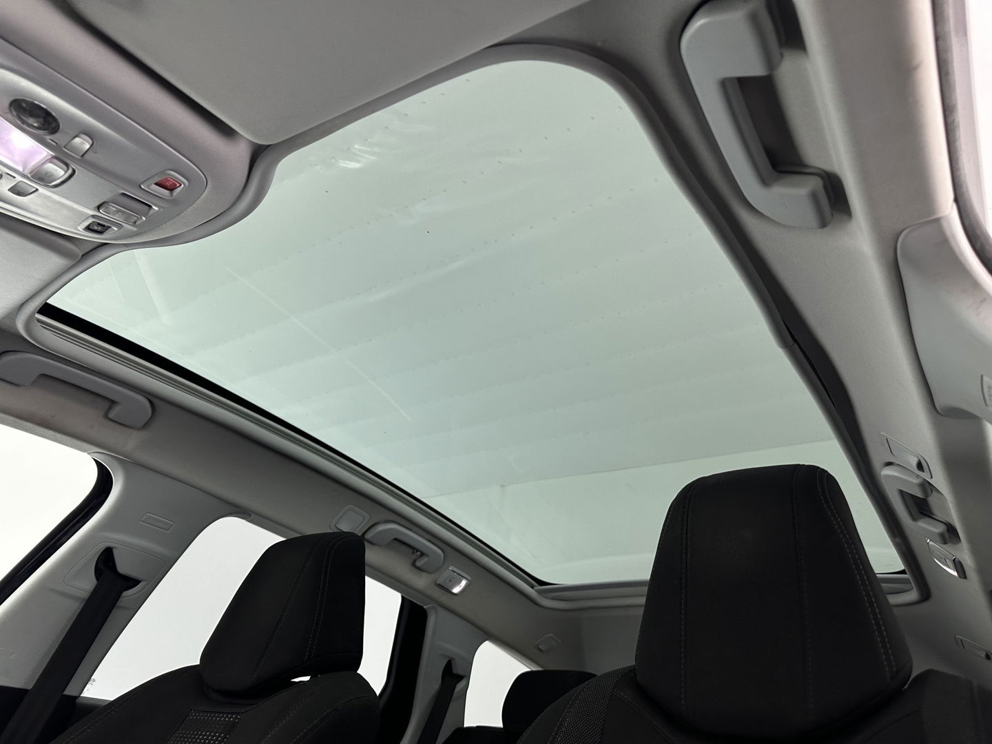 Peugeot 308 SW 1.6 BlueHDI Blue Lease Executive Pack *PANO | NAVI-FULLMAP | COMFORT-SEATS | PRIVACY-GLASS | CAMERA | ECC | PDC | CRUISE | TOWBAR | 16''ALU *