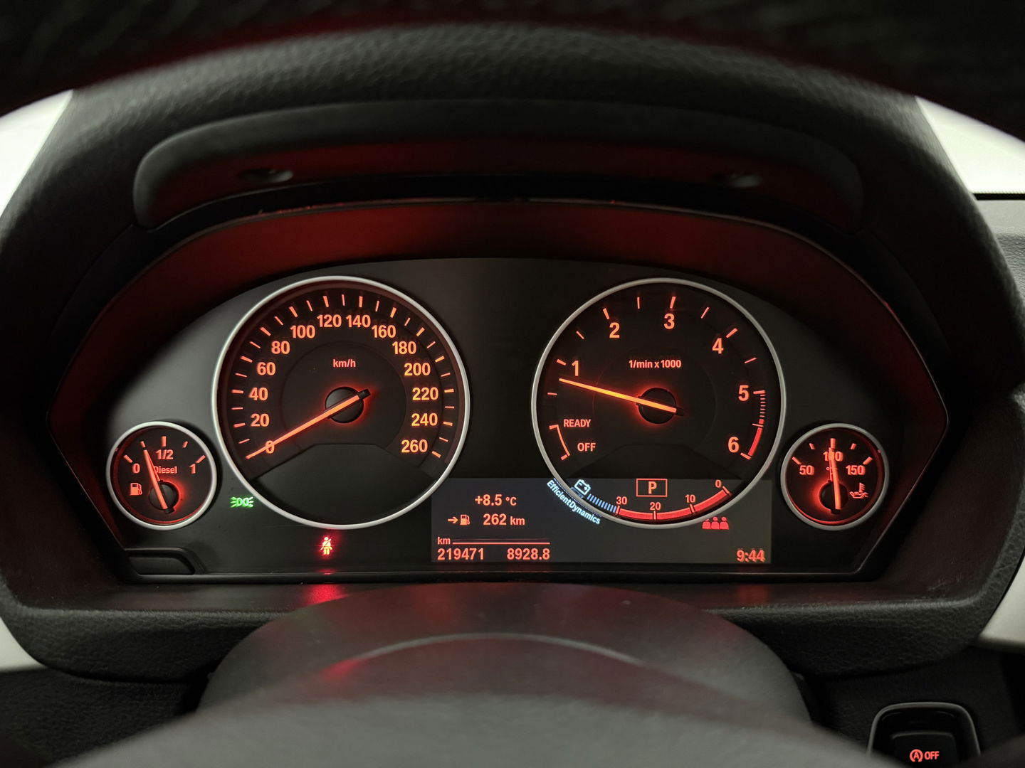 BMW 3-serie 316d High Executive | Clima | Cruise | Stoelverw. | Trekh. | Navi | Parkeersens. | NAP