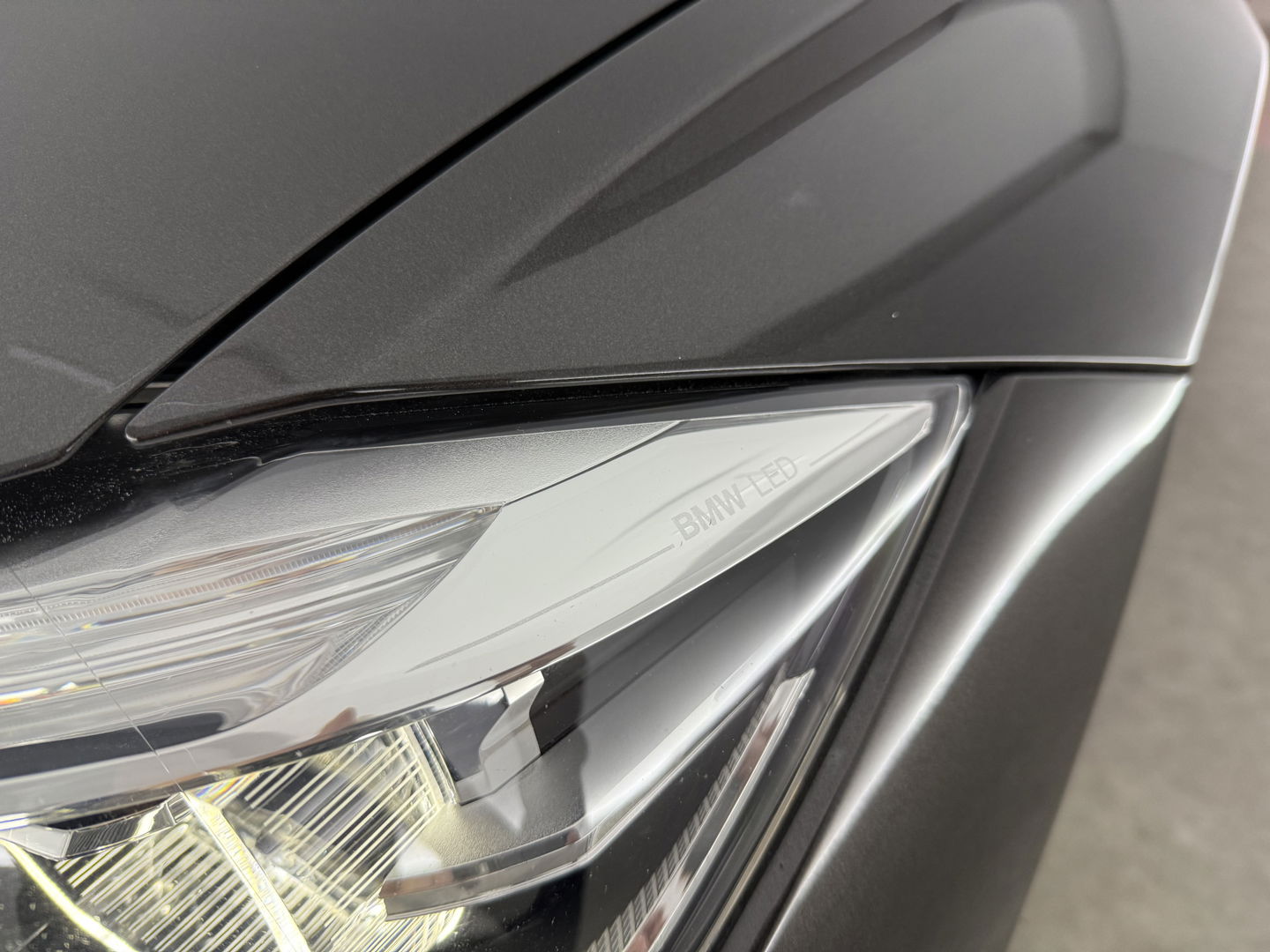 BMW 3-serie 316d High Executive | Clima | Cruise | Stoelverw. | Trekh. | Navi | Parkeersens. | NAP