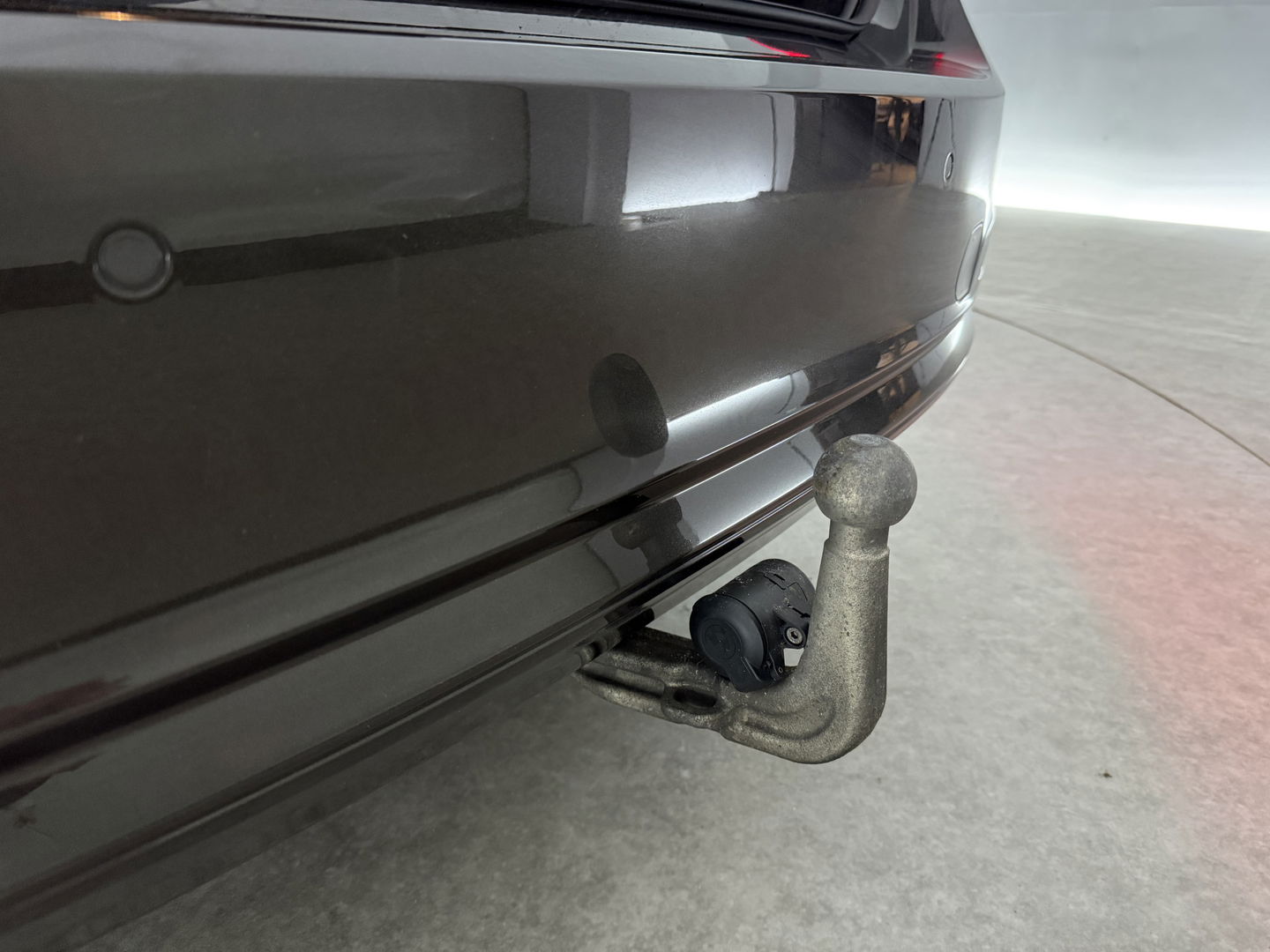 BMW 3-serie 316d High Executive | Clima | Cruise | Stoelverw. | Trekh. | Navi | Parkeersens. | NAP