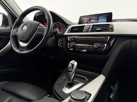 BMW 3-serie 316d High Executive | Clima | Cruise | Stoelverw. | Trekh. | Navi | Parkeersens. | NAP