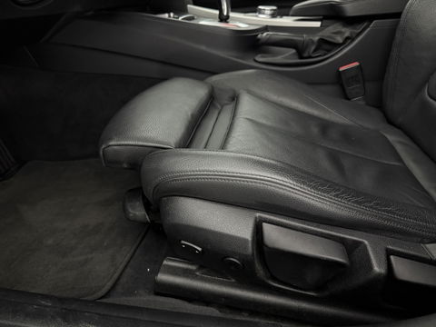 BMW 3-serie 316d High Executive | Clima | Cruise | Stoelverw. | Trekh. | Navi | Parkeersens. | NAP