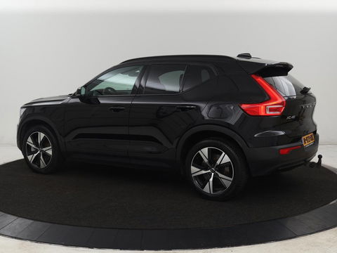 Volvo XC40 Recharge Plus | Trekhaak | Stoel & stuurverwarming | Warmtepomp | Adaptive cruise | Carplay | Navigatie | Camera | Leder/Alcantara | Full LED | DAB | Standkachel | Bluetooth | Climate control