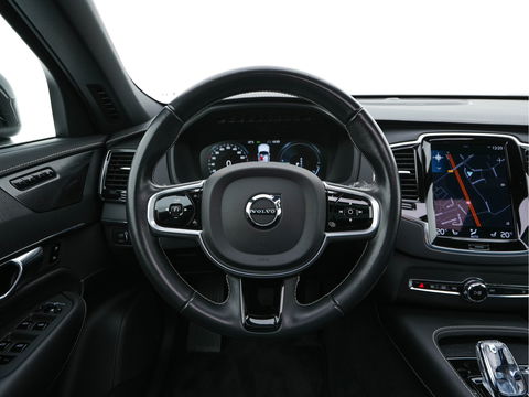 Volvo XC90 2.0 T8 Twin Engine AWD Inscription Intro Edition (INCL.BTW) Aut. *PANO | HEAD-UP | LUXURY-LEATHER | FULL-LED | MEMORY-PACK | DIGI-COCKPIT | HARMAN/KARDON | CAMERA | HEATED/COOLED-COMFORTSEATS | LANE-ASSIST | CARPLAY | ECC | PDC | CRUISE | 2