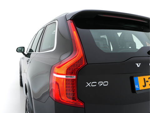 Volvo XC90 2.0 T8 Twin Engine AWD Inscription Intro Edition (INCL.BTW) Aut. *PANO | HEAD-UP | LUXURY-LEATHER | FULL-LED | MEMORY-PACK | DIGI-COCKPIT | HARMAN/KARDON | CAMERA | HEATED/COOLED-COMFORTSEATS | LANE-ASSIST | CARPLAY | ECC | PDC | CRUISE | 2