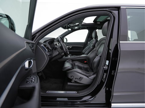 Volvo XC90 2.0 T8 Twin Engine AWD Inscription Intro Edition (INCL.BTW) Aut. *PANO | HEAD-UP | LUXURY-LEATHER | FULL-LED | MEMORY-PACK | DIGI-COCKPIT | HARMAN/KARDON | CAMERA | HEATED/COOLED-COMFORTSEATS | LANE-ASSIST | CARPLAY | ECC | PDC | CRUISE | 2