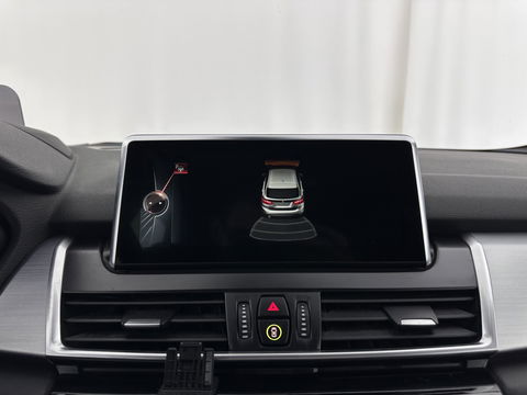 BMW 2 Serie Active Tourer 216d Corporate Lease High Executive Aut. *HEAD-UP | LEATHER | FULL-LED | HEATED-COMFORTSEATS | NAVI-FULLMAP | ECC | PDC | CRUISE | 18''ALU*