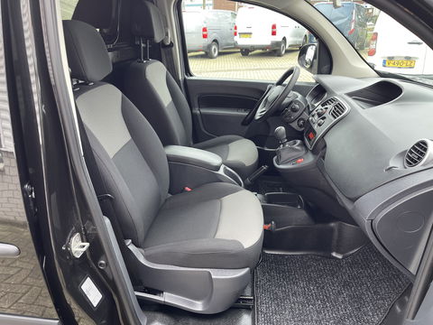 Renault Kangoo 1.5 Blue dCi 95 Work Edition / vaste prijs rijklaar € 13.950 ex btw / bpm vrij / euro 6 / 12.515 km NAP! / 6 versnellingen / trekhaak / airco / cruise / zwart metallic