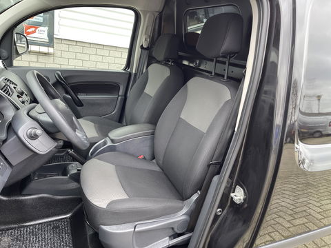 Renault Kangoo 1.5 Blue dCi 95 Work Edition / vaste prijs rijklaar € 13.950 ex btw / bpm vrij / euro 6 / 12.515 km NAP! / 6 versnellingen / trekhaak / airco / cruise / zwart metallic
