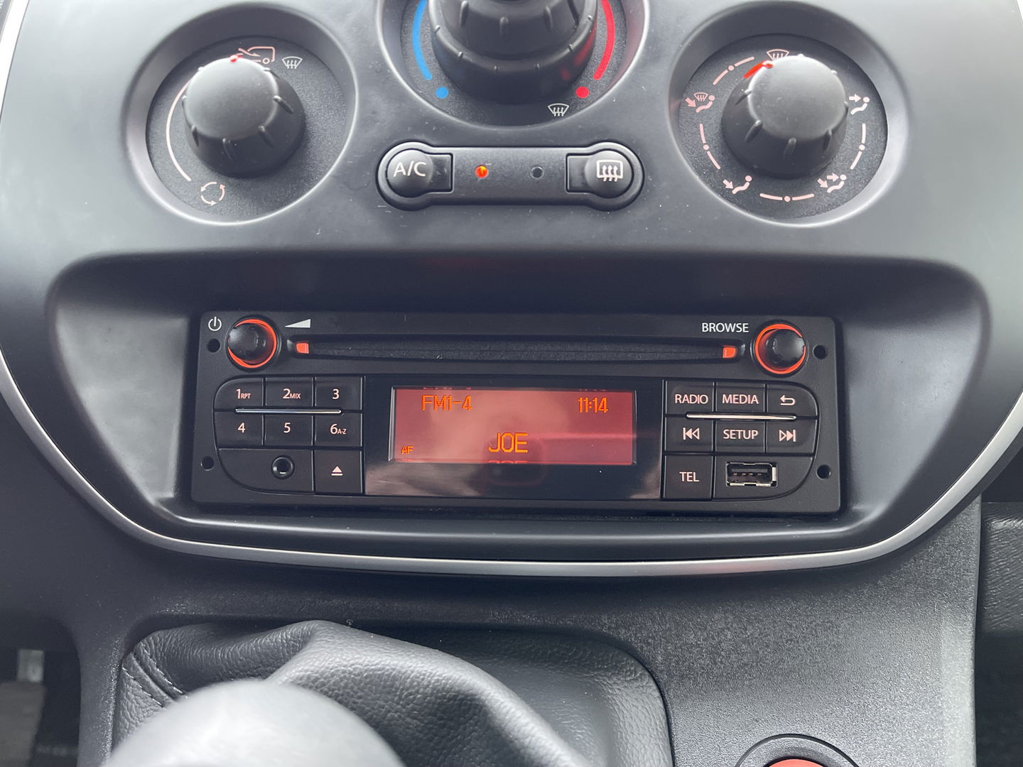 Renault Kangoo 1.5 Blue dCi 95 Work Edition / vaste prijs rijklaar € 13.950 ex btw / bpm vrij / euro 6 / 12.515 km NAP! / 6 versnellingen / trekhaak / airco / cruise / zwart metallic