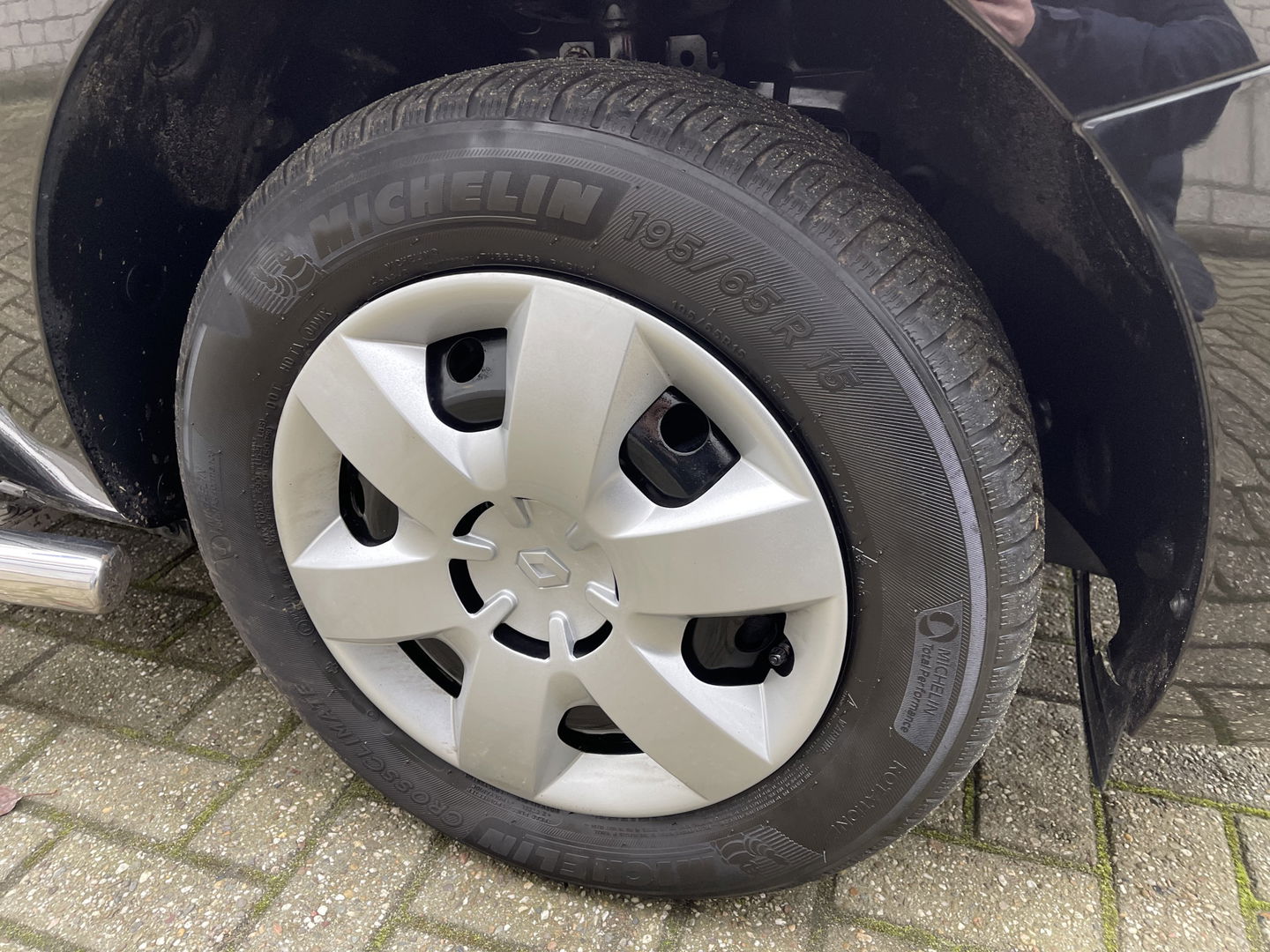 Renault Kangoo 1.5 Blue dCi 95 Work Edition / vaste prijs rijklaar € 13.950 ex btw / bpm vrij / euro 6 / 12.515 km NAP! / 6 versnellingen / trekhaak / airco / cruise / zwart metallic