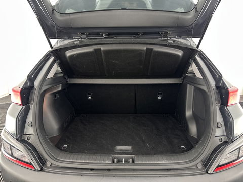 Hyundai KONA 1.6 GDI HEV Comfort Smart (INCL.BTW) (INCL-BTW) Aut. *NAVI-FULLMAP | DIGI-COCKPIT | ADAPTIVE-CRUISE | | KEYLESS | CAMERA | HEAD-UP | SHIFT-PADDLES | DAB | COMFORT-SEATS | 16 "ALU*