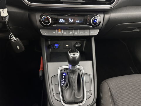 Hyundai KONA 1.6 GDI HEV Comfort Smart (INCL.BTW) (INCL-BTW) Aut. *NAVI-FULLMAP | DIGI-COCKPIT | ADAPTIVE-CRUISE | | KEYLESS | CAMERA | HEAD-UP | SHIFT-PADDLES | DAB | COMFORT-SEATS | 16 "ALU*