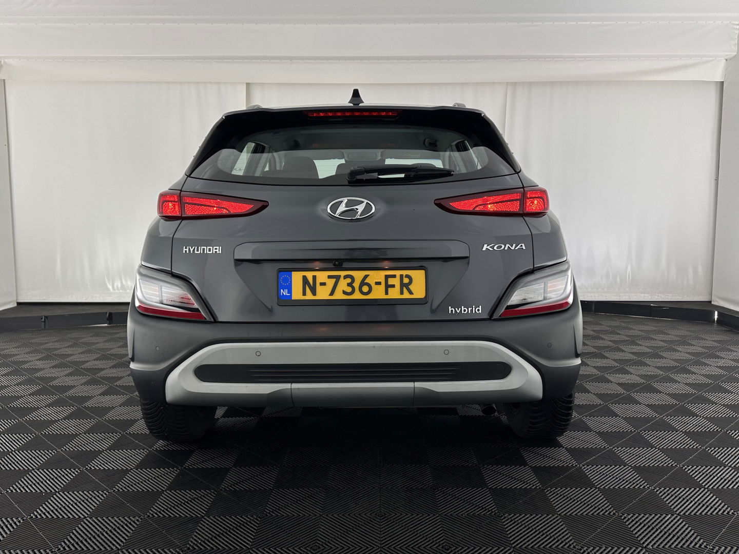 Hyundai KONA 1.6 GDI HEV Comfort Smart (INCL.BTW) (INCL-BTW) Aut. *NAVI-FULLMAP | DIGI-COCKPIT | ADAPTIVE-CRUISE | | KEYLESS | CAMERA | HEAD-UP | SHIFT-PADDLES | DAB | COMFORT-SEATS | 16 "ALU*