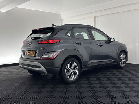 Hyundai KONA 1.6 GDI HEV Comfort Smart (INCL.BTW) (INCL-BTW) Aut. *NAVI-FULLMAP | DIGI-COCKPIT | ADAPTIVE-CRUISE | | KEYLESS | CAMERA | HEAD-UP | SHIFT-PADDLES | DAB | COMFORT-SEATS | 16 "ALU*