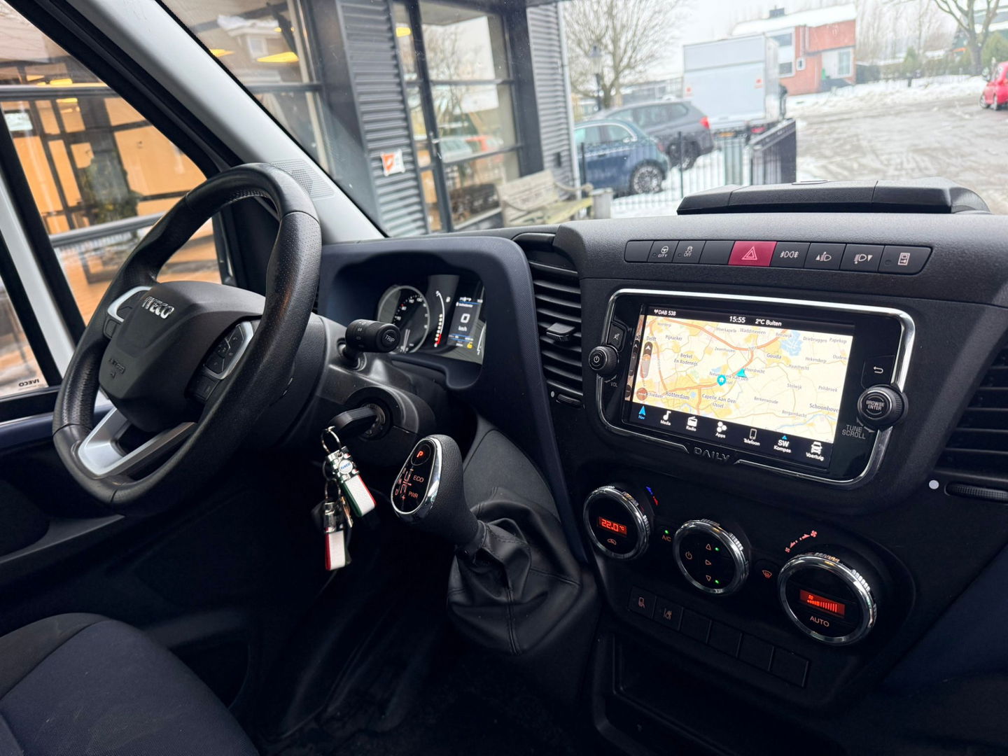 Iveco Daily 40C18 3.0 Hi-Matic Automaat Euro 6 Bakwagen - Laadklep - Cruise