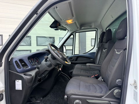 Iveco Daily 40C18 3.0 Hi-Matic Automaat Euro 6 Bakwagen - Laadklep - Cruise