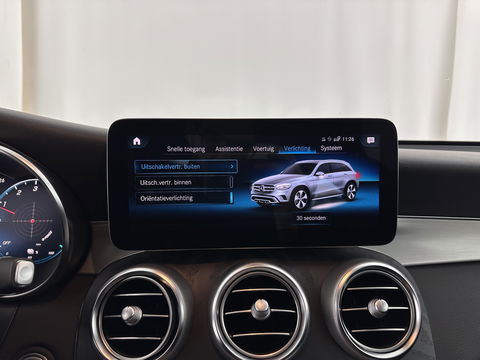 Mercedes-Benz GLC 300de 4MATIC Business Solution AMG (INCL.BTW) *LEATHER-MICROFIBRE | FULL-LED | DIGI-COCKPIT | HEATED-SPORTSEATS | NAVI-FULLMAP | CAMERA | PRIVACY-GLASS | SHIFT-PADDLES | 19''ALU | TOWBAR*