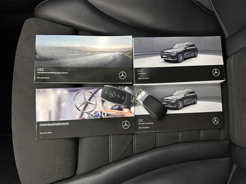 Mercedes-Benz GLC 300de 4MATIC Business Solution AMG (INCL.BTW) *LEATHER-MICROFIBRE | FULL-LED | DIGI-COCKPIT | HEATED-SPORTSEATS | NAVI-FULLMAP | CAMERA | PRIVACY-GLASS | SHIFT-PADDLES | 19''ALU | TOWBAR*