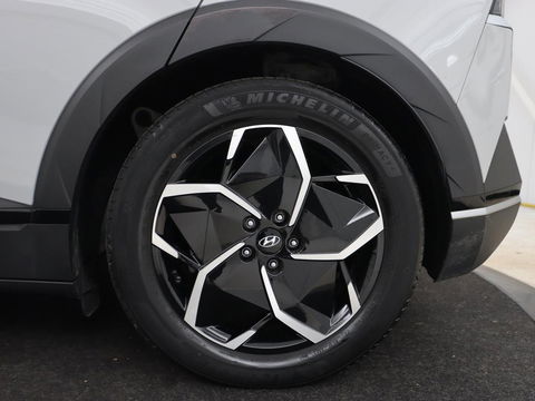 Hyundai IONIQ 5 Connect 73kWh | Trekhaak | Stoel & stuurverwarming | Half leder | Adaptive cruise | Carplay | 19'' | Keyless | Camera | Navigatie | Vehicle-to-load | Parkeerhulp