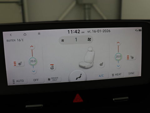 Hyundai IONIQ 5 Connect 73kWh | Trekhaak | Stoel & stuurverwarming | Half leder | Adaptive cruise | Carplay | 19'' | Keyless | Camera | Navigatie | Vehicle-to-load | Parkeerhulp