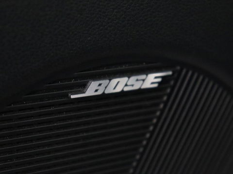 Hyundai IONIQ 5 Connect 73kWh | Trekhaak | Stoel & stuurverwarming | Half leder | Adaptive cruise | Carplay | 19'' | Keyless | Camera | Navigatie | Vehicle-to-load | Parkeerhulp