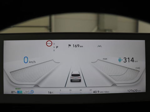 Hyundai IONIQ 5 Connect 73kWh | Trekhaak | Stoel & stuurverwarming | Half leder | Adaptive cruise | Carplay | 19'' | Keyless | Camera | Navigatie | Vehicle-to-load | Parkeerhulp