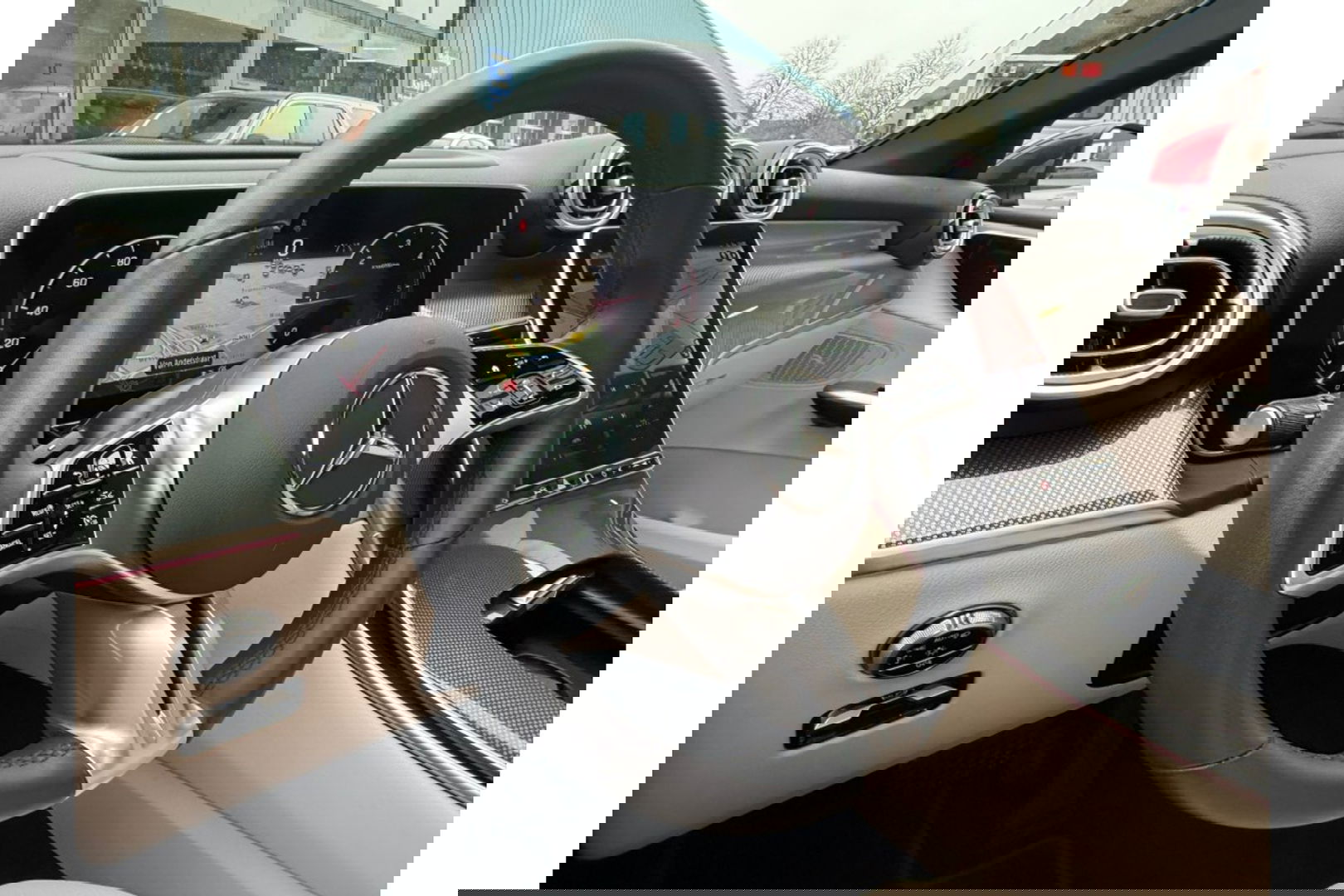 Mercedes-Benz GLC 300DE 4MATIC AMG LINE PANORAMA LEER NAVI PDC360GR.