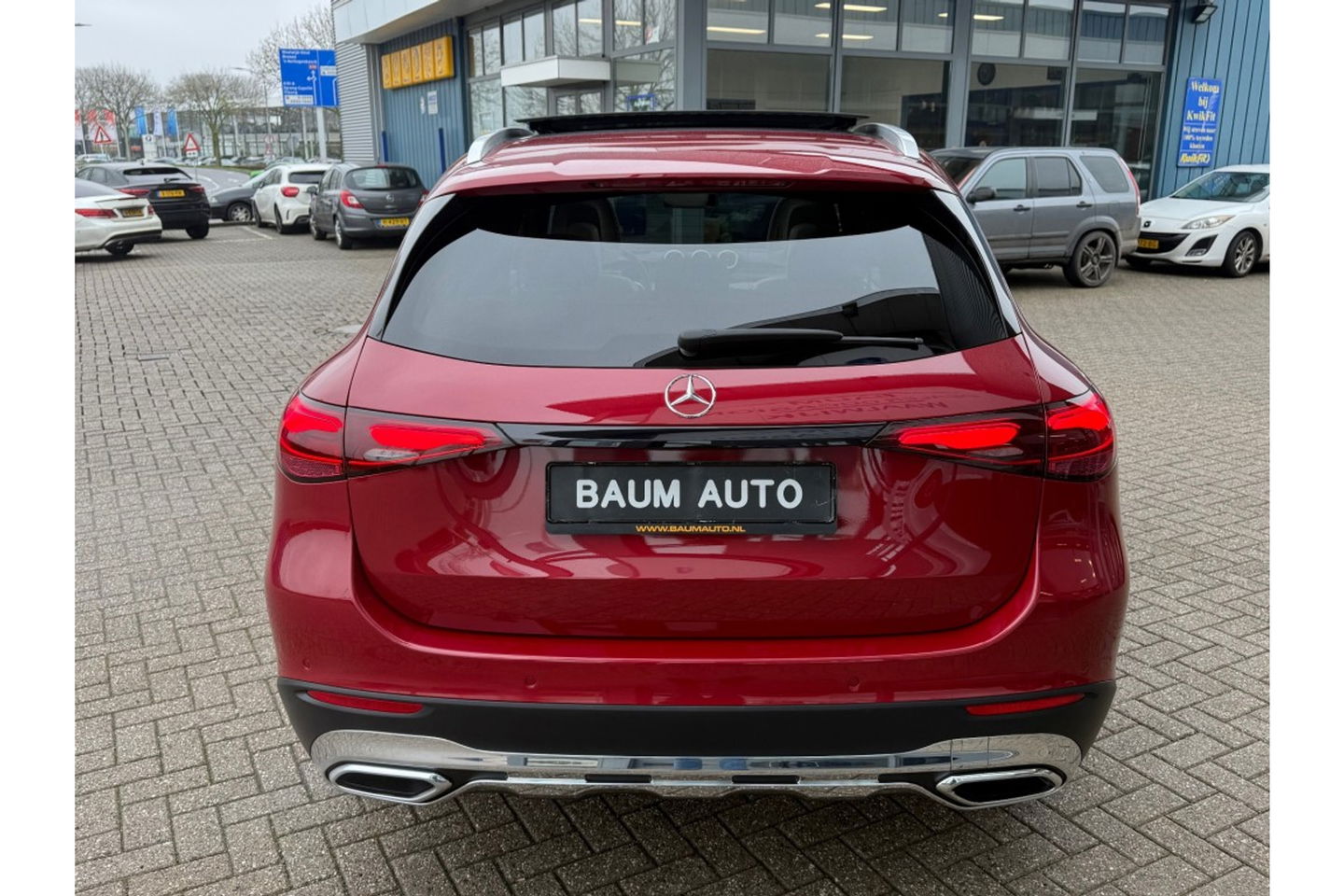 Mercedes-Benz GLC 300DE 4MATIC AMG LINE PANORAMA LEER NAVI PDC360GR.