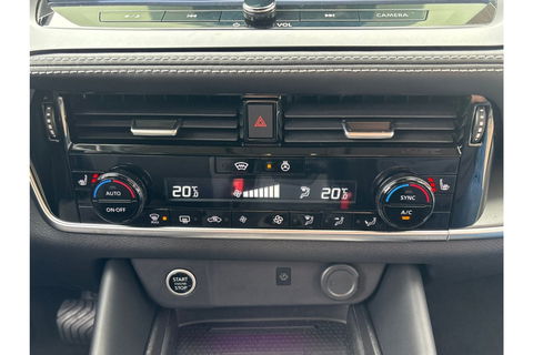 Nissan QASHQAI 1.3 MHEV X N-CONNECTA AUTOMAAT AIRCO NAVI WIDESCREEN CAMERA360GR.