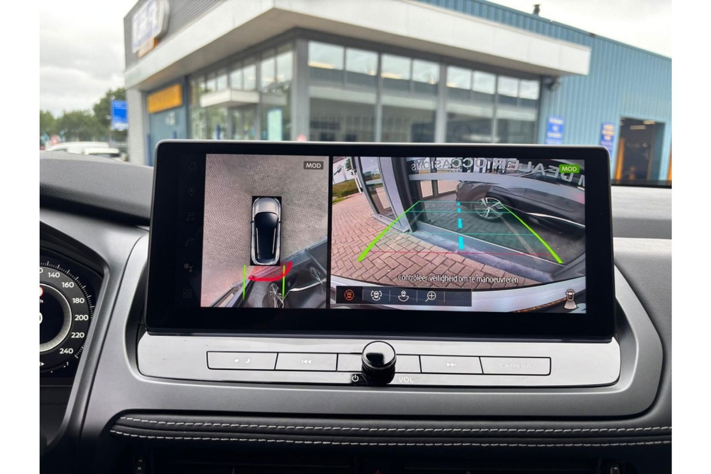 Nissan QASHQAI 1.3 MHEV X N-CONNECTA AUTOMAAT AIRCO NAVI WIDESCREEN CAMERA360GR.