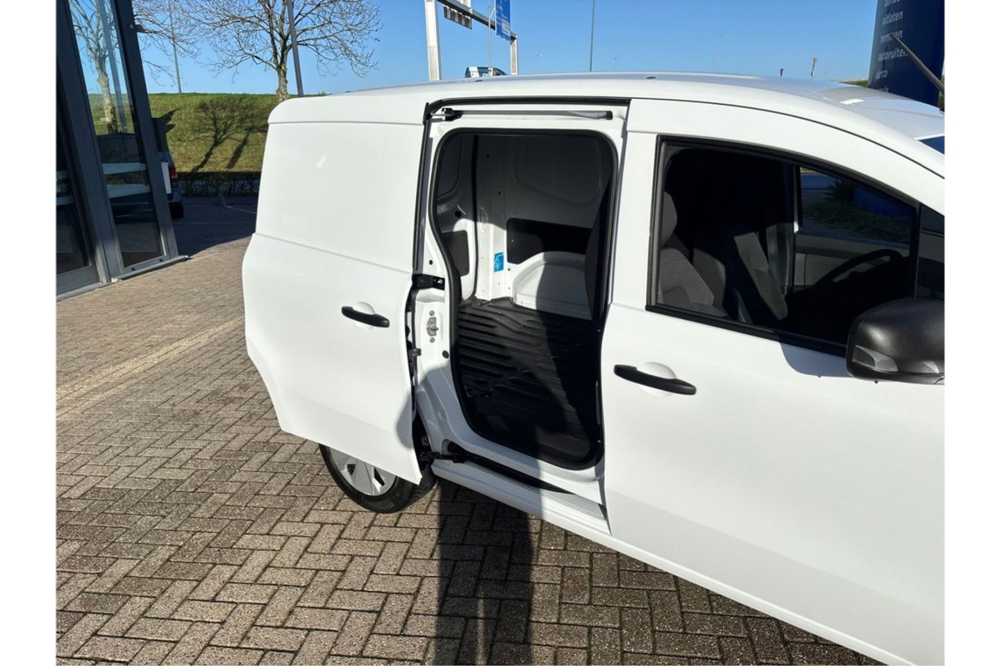 Nissan Townstar ACCENTA BUSINESS L1 AIRCO PDC CARPLAY