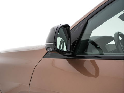 BMW X7 xDrive30d High Executive [ 7-Pers. ] *PANO | LASER-LED | HEAD-UP | SOFT-CLOSE | LUXURY-LEATHER | BOWERS&WILKINS | BLIND-SPOT | DIGI-COCKPIT | MEMORY-PACK | TOP-VIEW | PRIVACY-GLASS | NAVI-FULLMAP | 22''ALU | TOWB