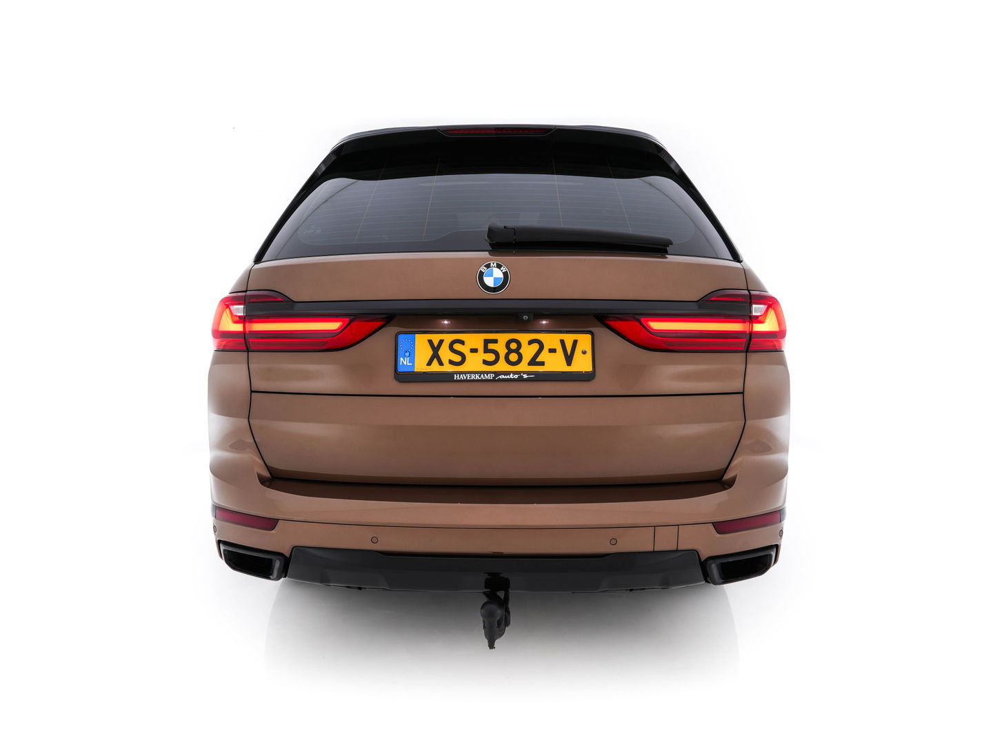 BMW X7 xDrive30d High Executive [ 7-Pers. ] *PANO | LASER-LED | HEAD-UP | SOFT-CLOSE | LUXURY-LEATHER | BOWERS&WILKINS | BLIND-SPOT | DIGI-COCKPIT | MEMORY-PACK | TOP-VIEW | PRIVACY-GLASS | NAVI-FULLMAP | 22''ALU | TOWB