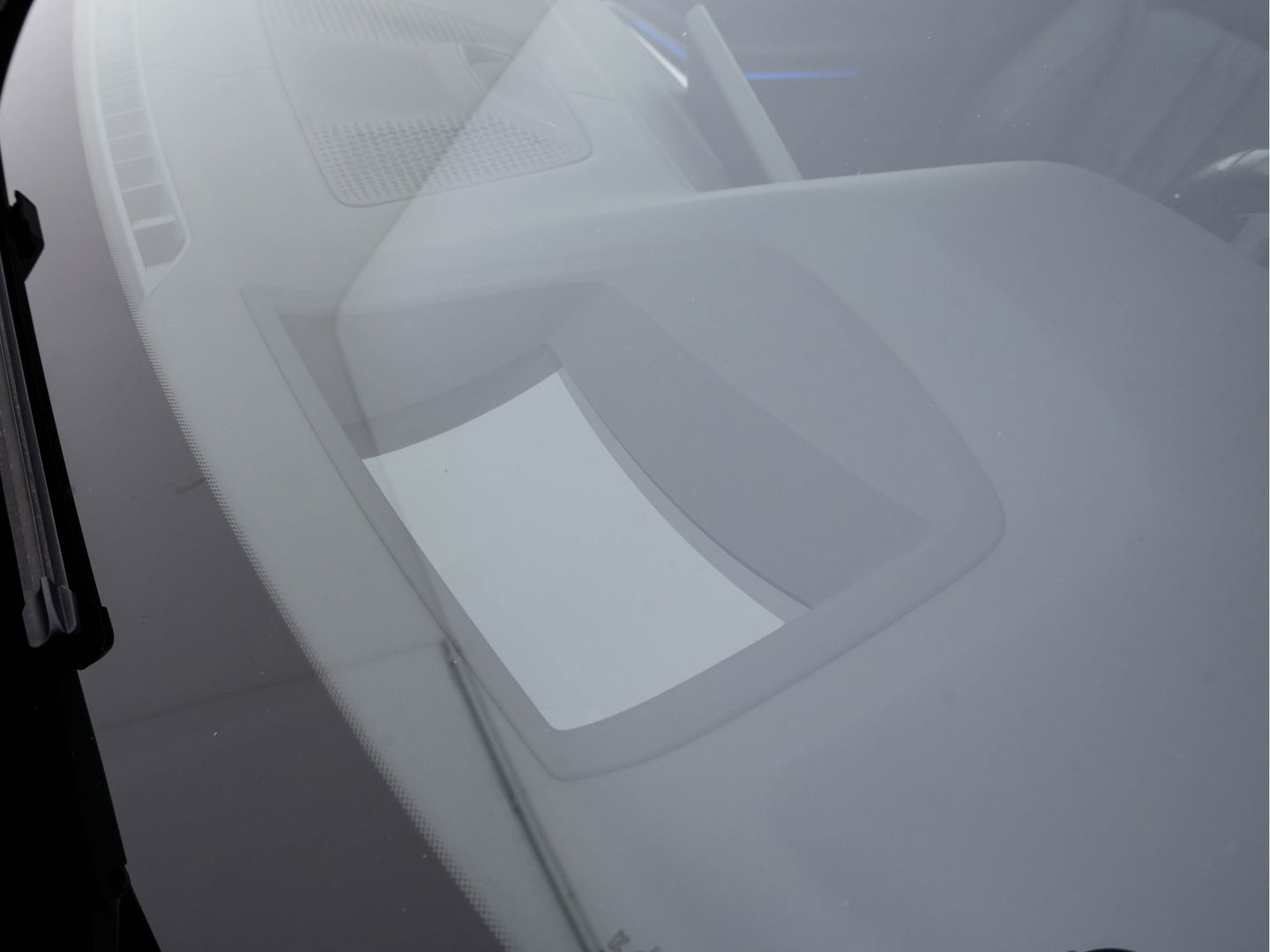 BMW X7 xDrive30d High Executive [ 7-Pers. ] *PANO | LASER-LED | HEAD-UP | SOFT-CLOSE | LUXURY-LEATHER | BOWERS&WILKINS | BLIND-SPOT | DIGI-COCKPIT | MEMORY-PACK | TOP-VIEW | PRIVACY-GLASS | NAVI-FULLMAP | 22''ALU | TOWB