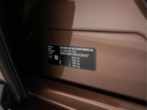 BMW X7 xDrive30d High Executive [ 7-Pers. ] *PANO | LASER-LED | HEAD-UP | SOFT-CLOSE | LUXURY-LEATHER | BOWERS&WILKINS | BLIND-SPOT | DIGI-COCKPIT | MEMORY-PACK | TOP-VIEW | PRIVACY-GLASS | NAVI-FULLMAP | 22''ALU | TOWB