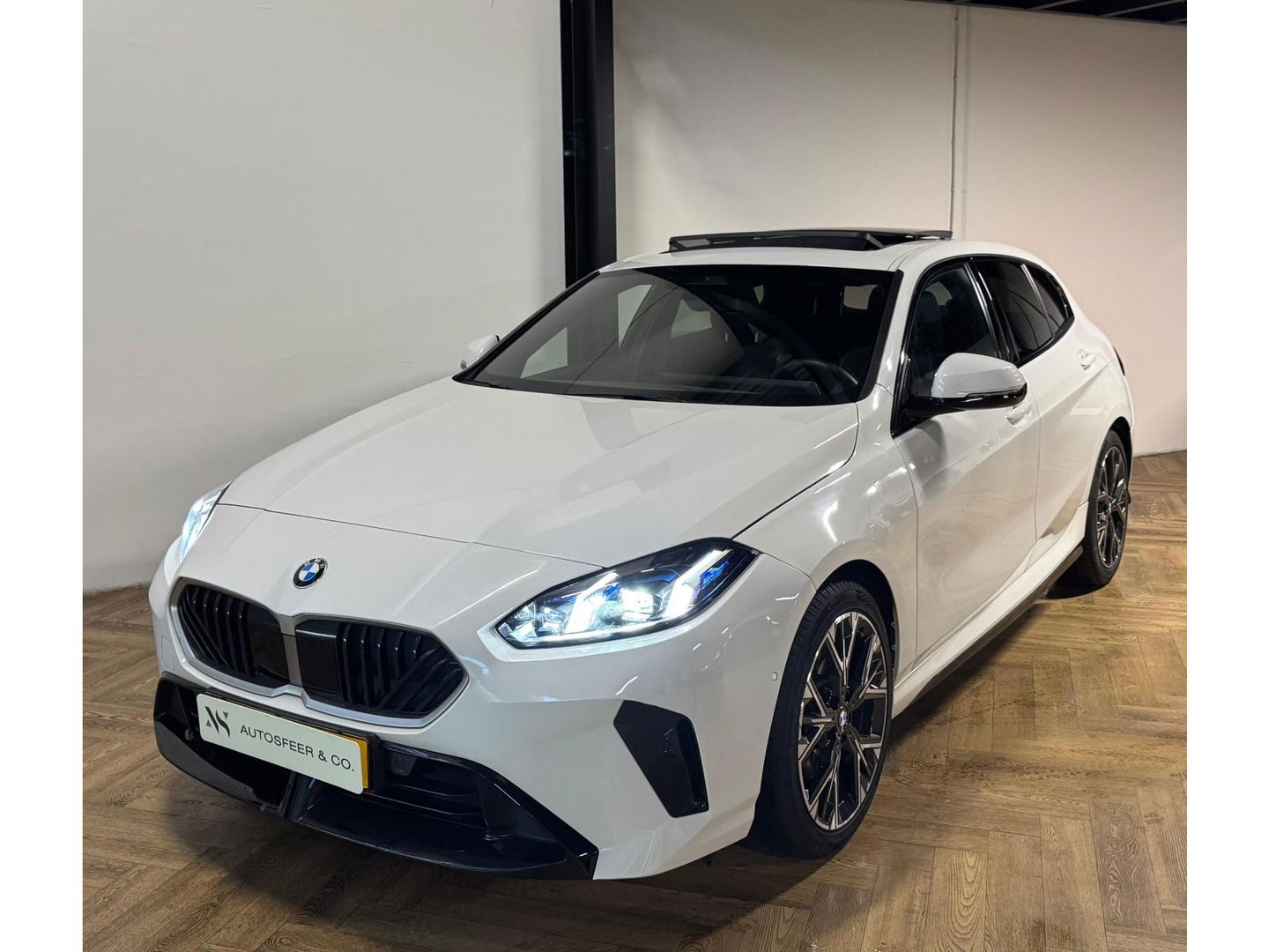 BMW 1-serie 120 M Sport Design Edition PANO KEYLESS CAM