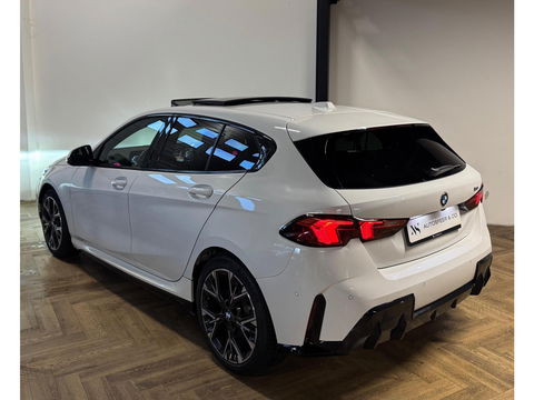 BMW 1-serie 120 M Sport Design Edition PANO KEYLESS CAM